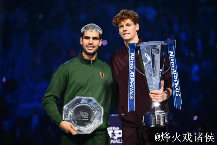 ATP总决赛-阿尔卡拉斯2-0阿利亚西姆 将与辛纳争冠 ATP总决赛-阿尔卡拉斯2-0阿利亚西姆 将与辛纳争冠