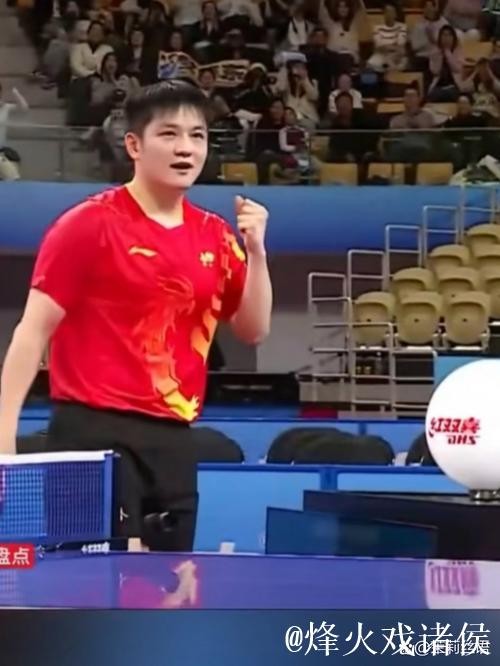 樊振东3-2逆转梁靖崑 上海胜河北晋级男团半决赛 樊振东3-2逆转梁靖崑 上海胜河北晋级男团半决赛